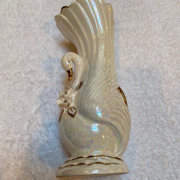 Vintage Norcrest Swan Vase. - Picture 1 of 5